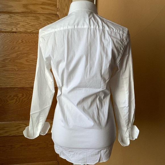 1670 Slim Fit Crisp Button Down White Dress Shirt - Picture 3 of 11